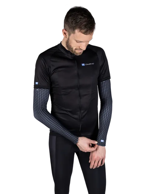  Le modèle mesure 186 cm  cm et porte une taille  M