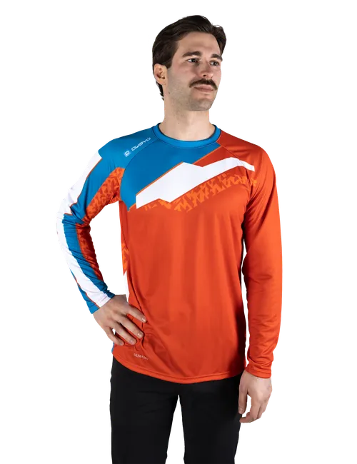  Le modèle mesure 182 cm et porte une taille  6