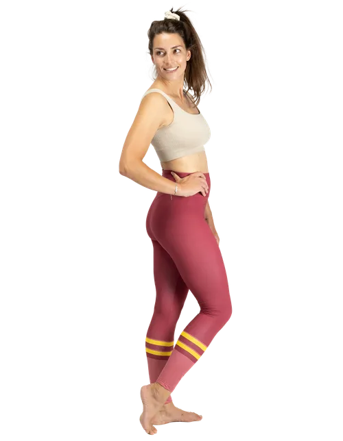  Le modèle mesure 173 cm  cm et porte une taille  S4